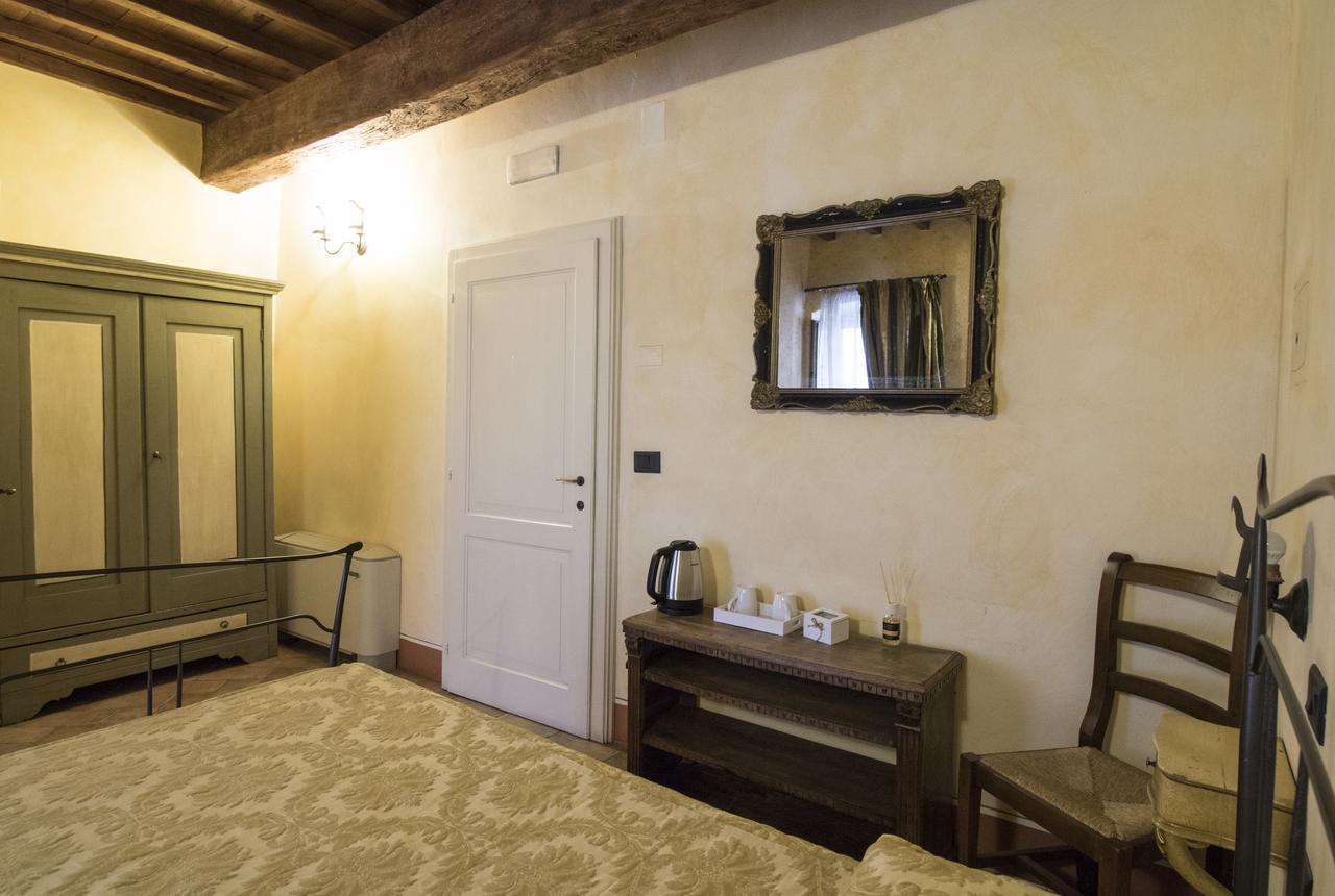 Bed and Breakfast Baldovino Di Monte Монте-Сан-Савино Экстерьер фото