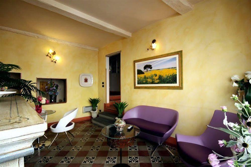 Bed and Breakfast Baldovino Di Monte Монте-Сан-Савино Экстерьер фото