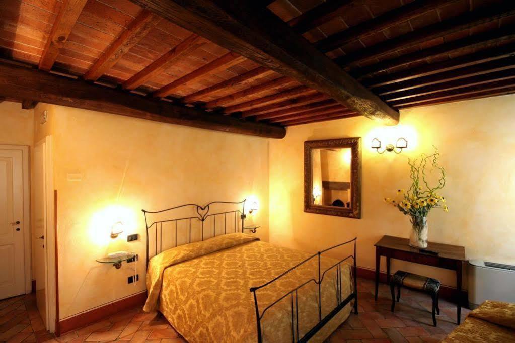 Bed and Breakfast Baldovino Di Monte Монте-Сан-Савино Экстерьер фото