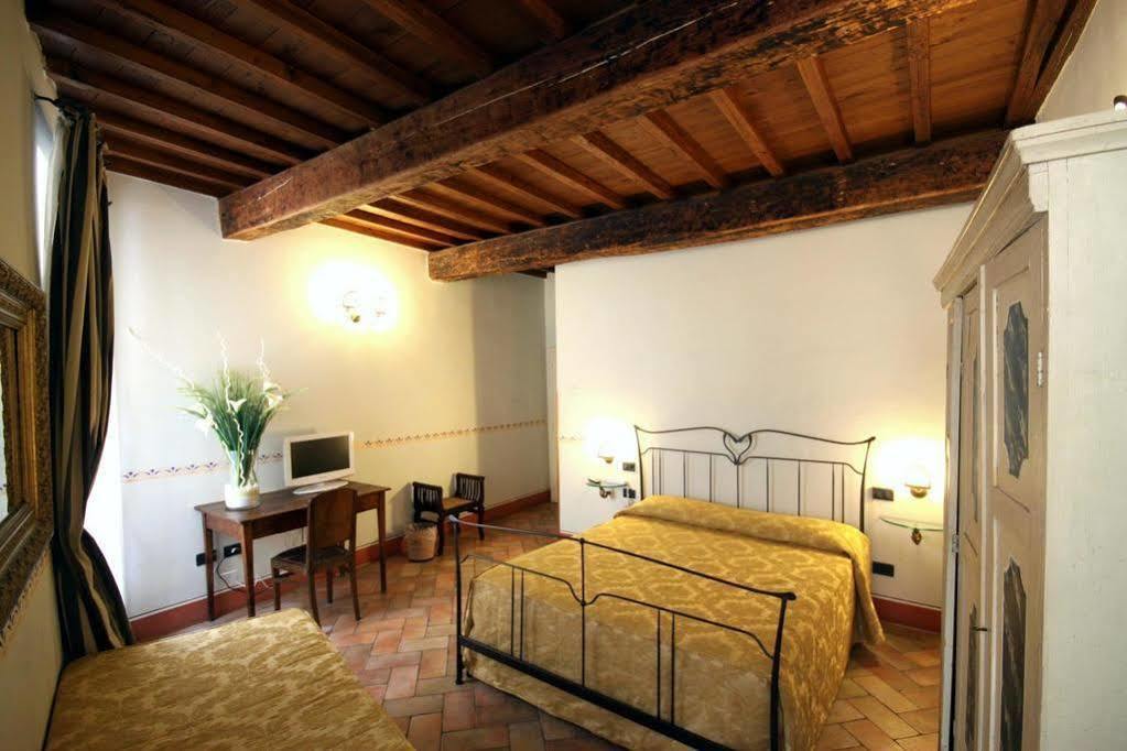 Bed and Breakfast Baldovino Di Monte Монте-Сан-Савино Экстерьер фото