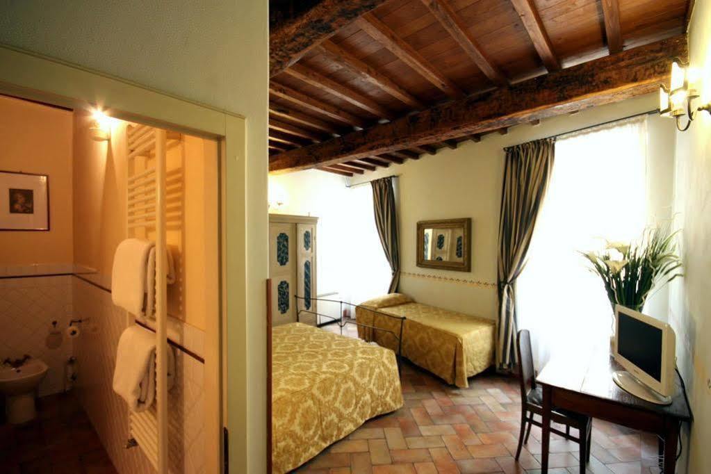 Bed and Breakfast Baldovino Di Monte Монте-Сан-Савино Экстерьер фото