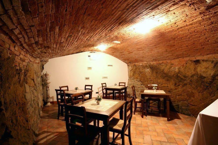 Bed and Breakfast Baldovino Di Monte Монте-Сан-Савино Экстерьер фото