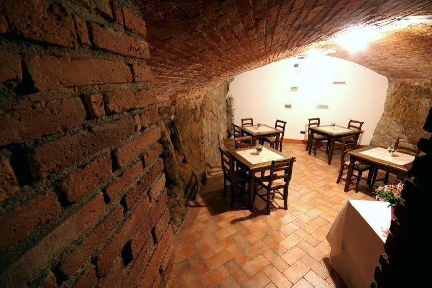 Bed and Breakfast Baldovino Di Monte Монте-Сан-Савино Экстерьер фото